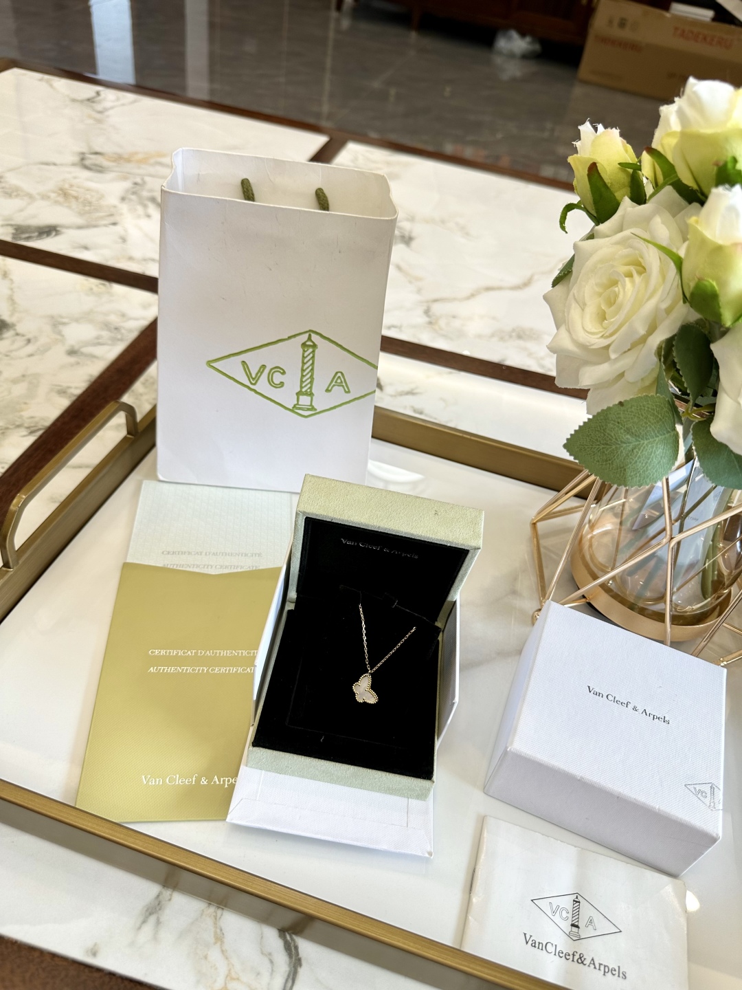 VAN CLEEF ARPELS jewelry model 105